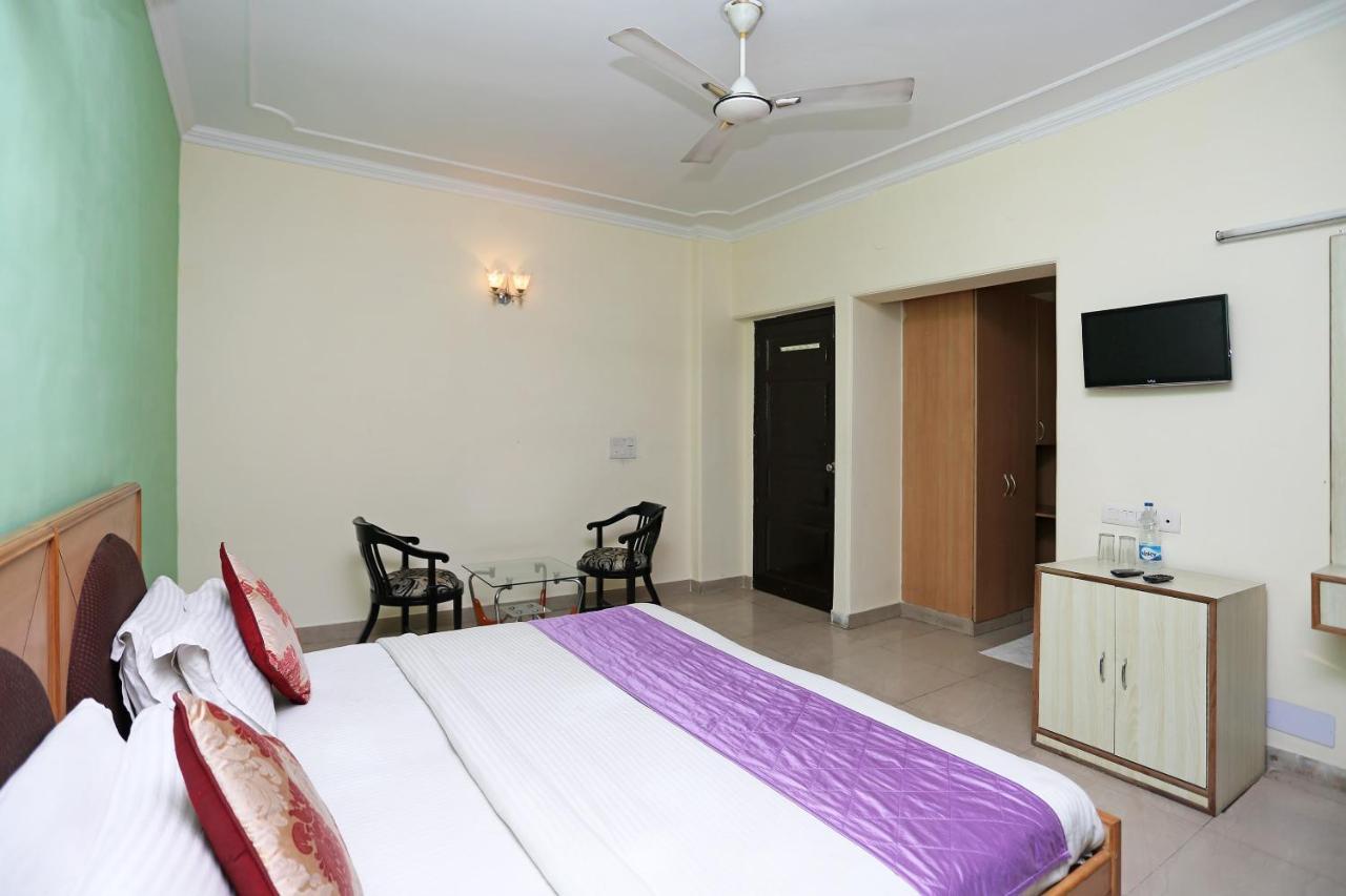 Oyo Near Mg Road Near Aravali Biodiversity Park Gurgaon Luaran gambar