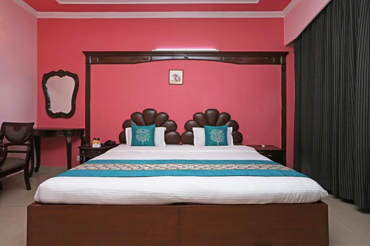 Oyo Near Mg Road Near Aravali Biodiversity Park Gurgaon Luaran gambar